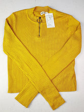 Buy online pre-used pre-loved 100% authentic & Original branded H&M (KWG-3056) available in Pakistan. Top international brands avilable.